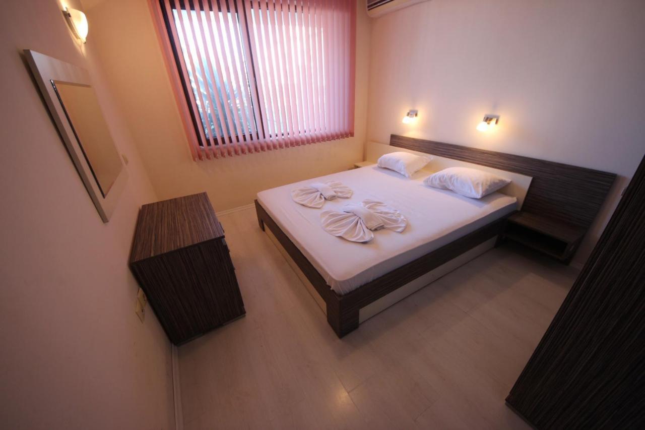 Menada Horyzont Apartments Sozopol Exterior foto