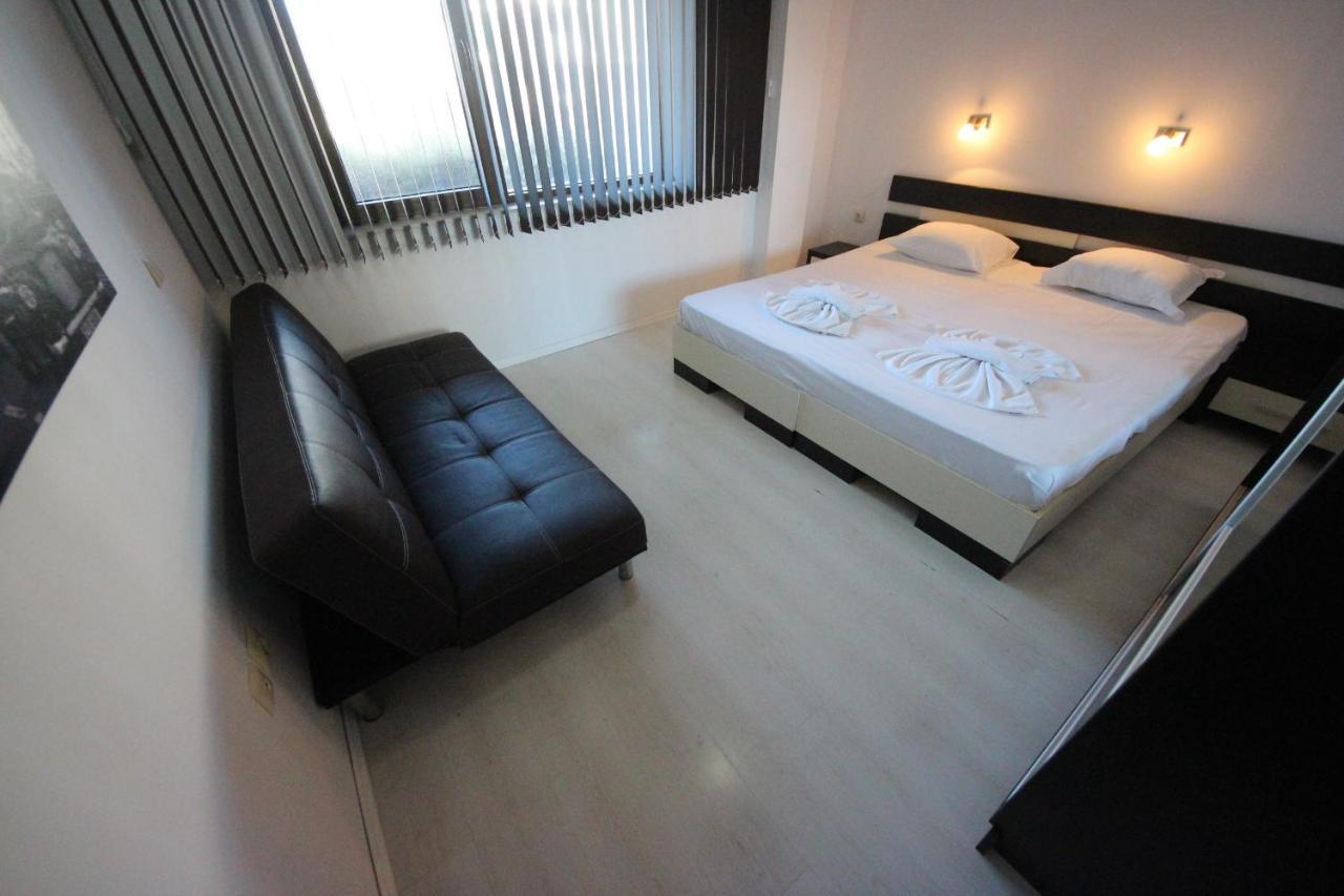 Menada Horyzont Apartments Sozopol Exterior foto