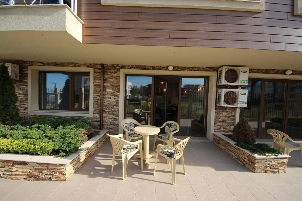 Menada Horyzont Apartments Sozopol Exterior foto