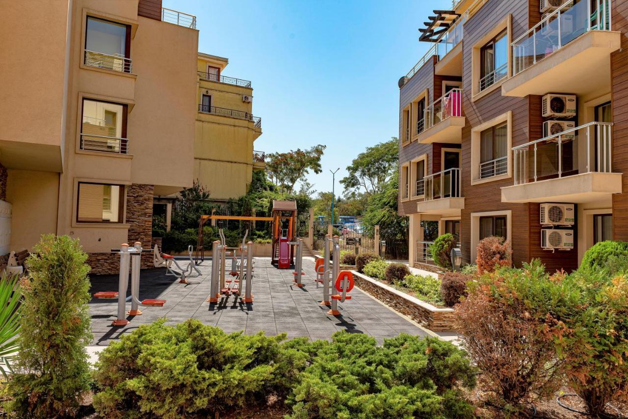 Menada Horyzont Apartments Sozopol Exterior foto