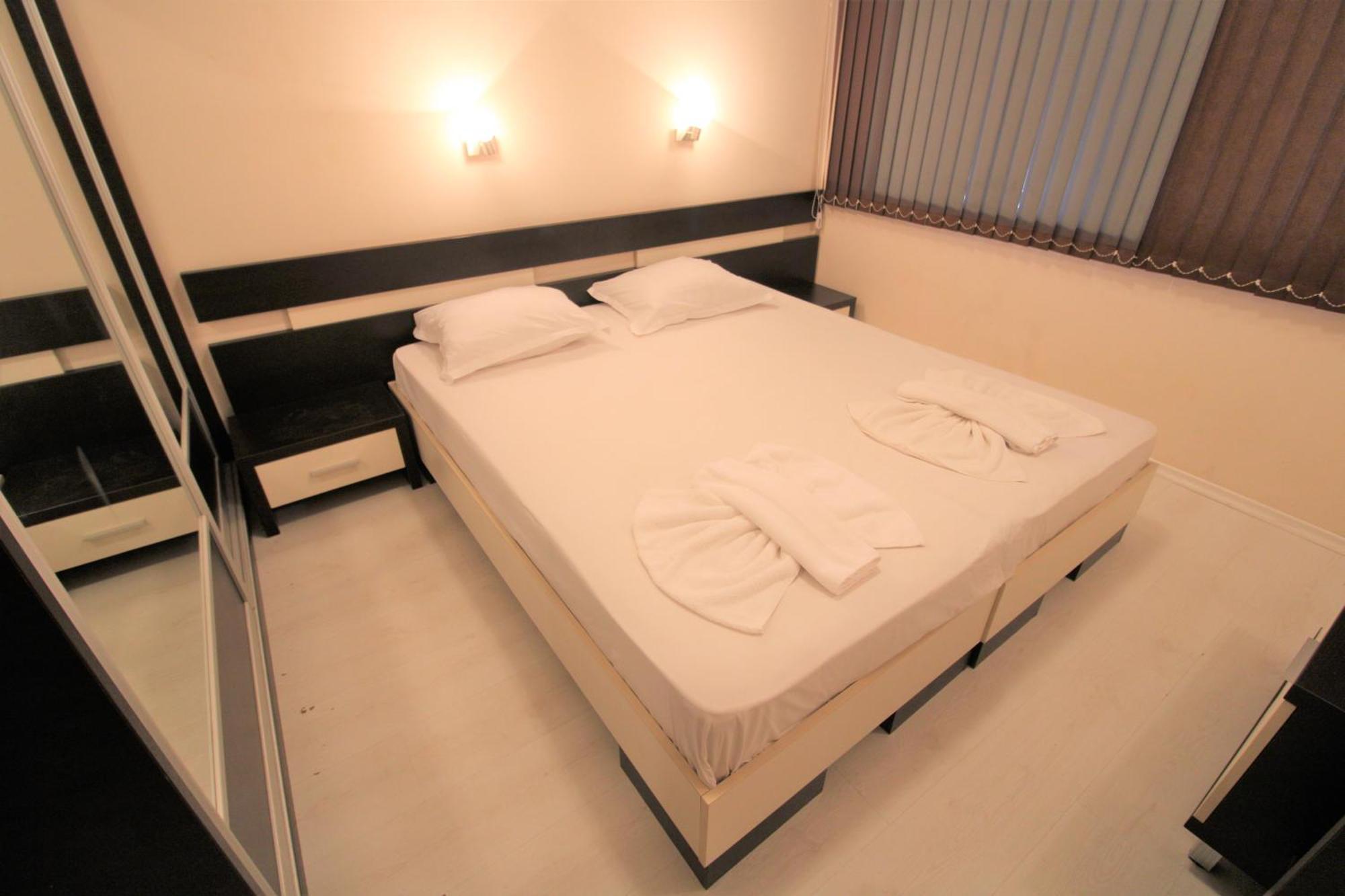 Menada Horyzont Apartments Sozopol Exterior foto