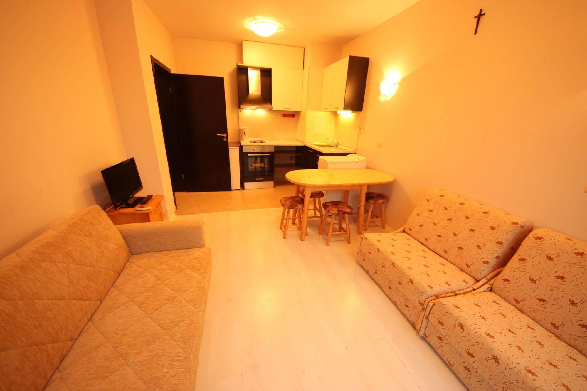 Menada Horyzont Apartments Sozopol Exterior foto